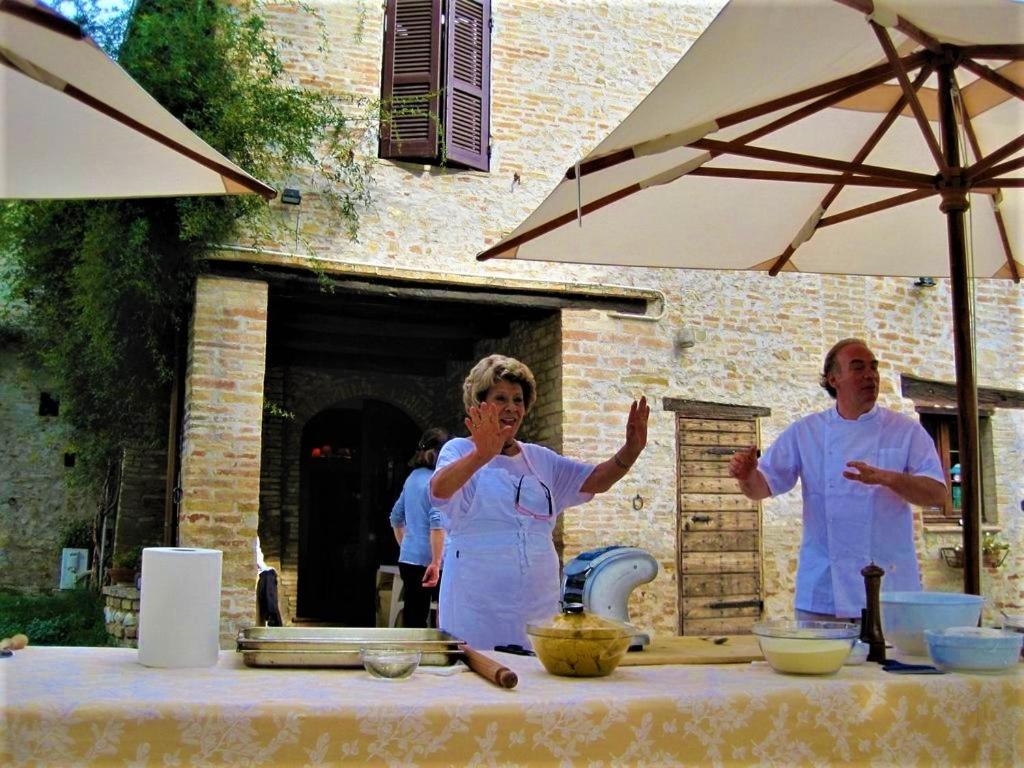 Agriturismo Camiano Piccolo Montefalco Exterior photo