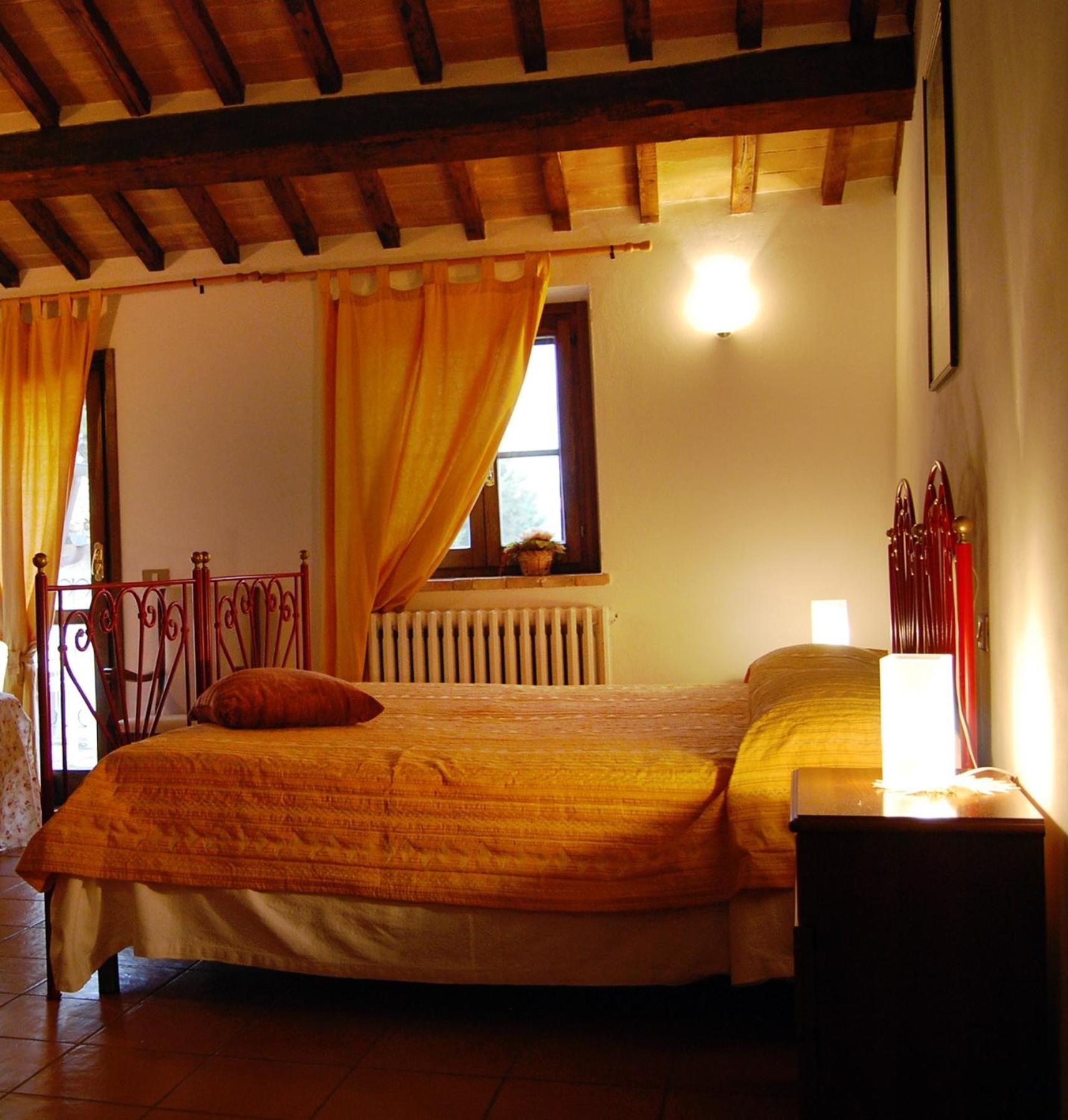 Agriturismo Camiano Piccolo Montefalco Room photo